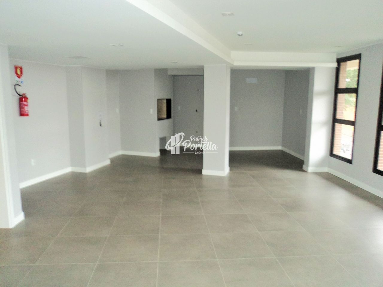 Apartamento à venda com 2 quartos, 83m² - Foto 5