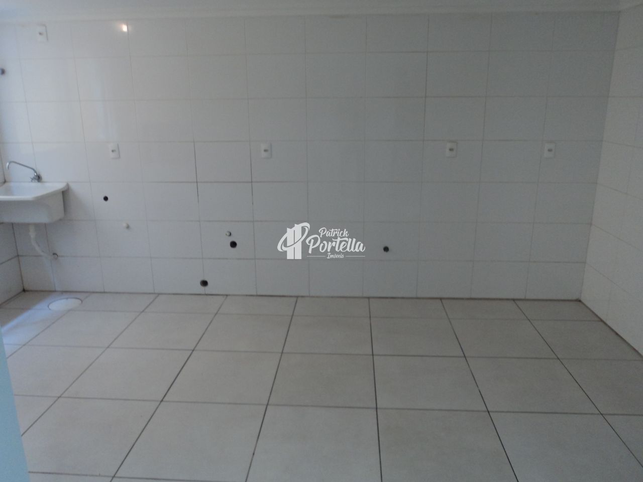 Apartamento à venda com 3 quartos, 105m² - Foto 4