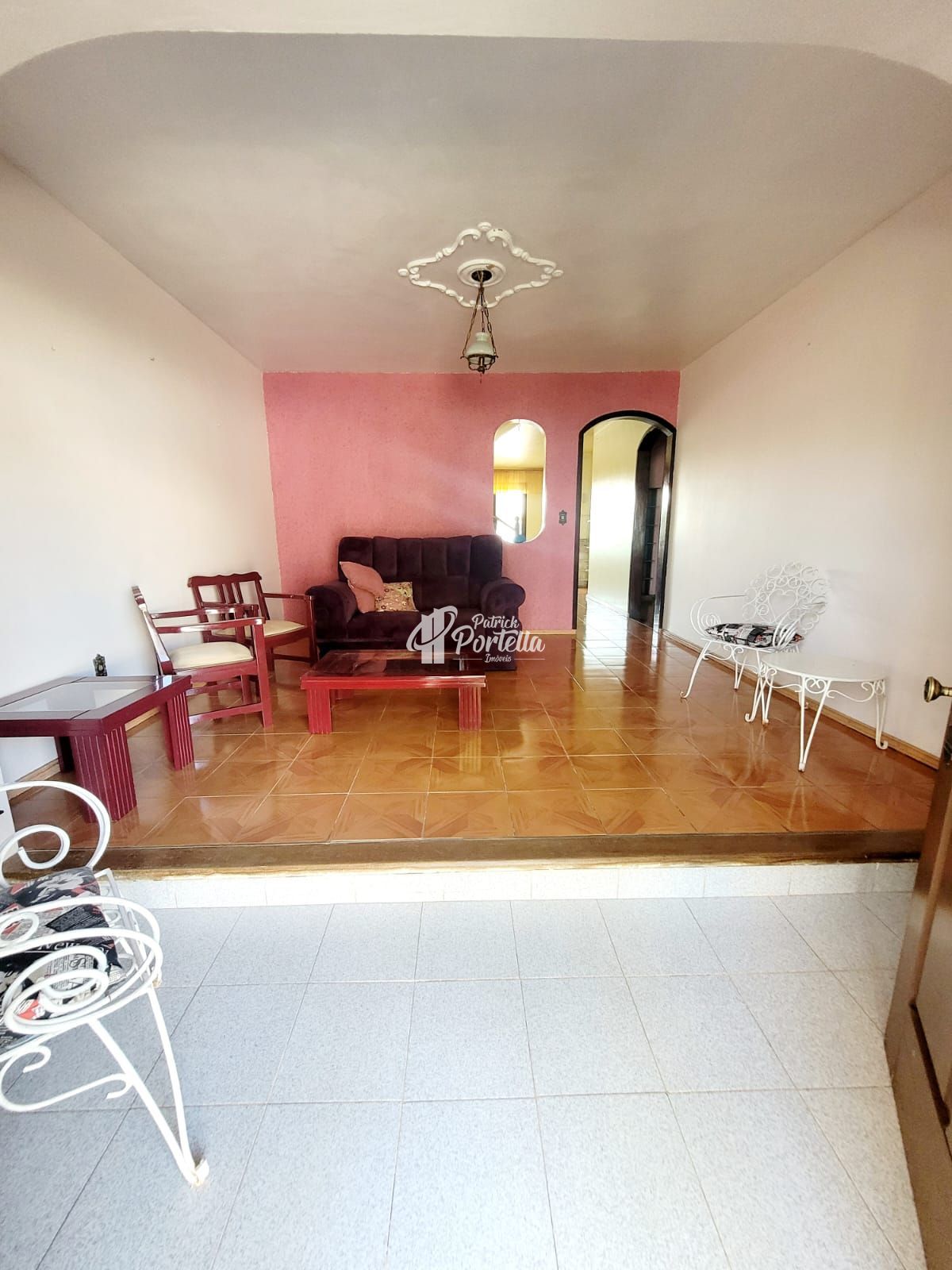 Casa à venda com 3 quartos, 190m² - Foto 4