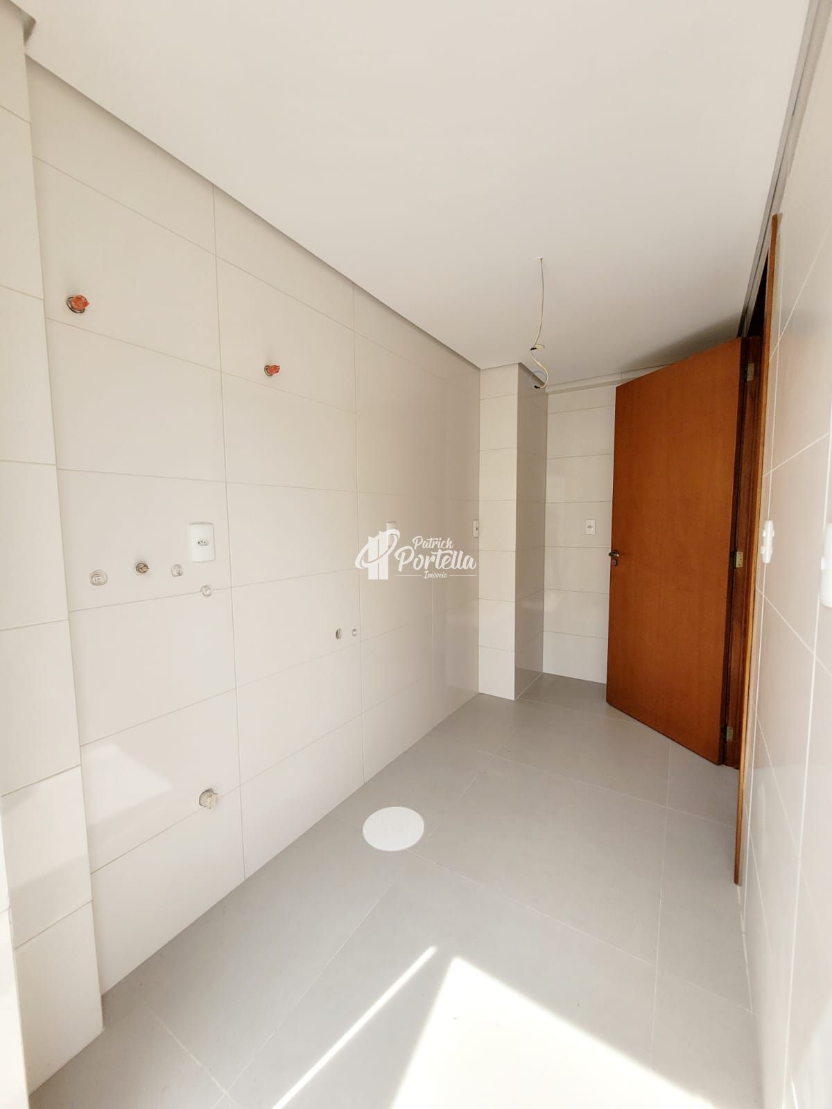 Apartamento à venda com 3 quartos, 107m² - Foto 11