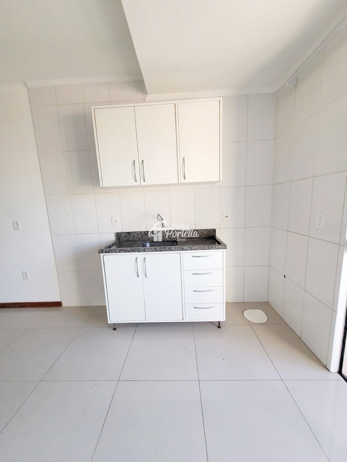 Apartamento à venda com 1 quarto, 41m² - Foto 4