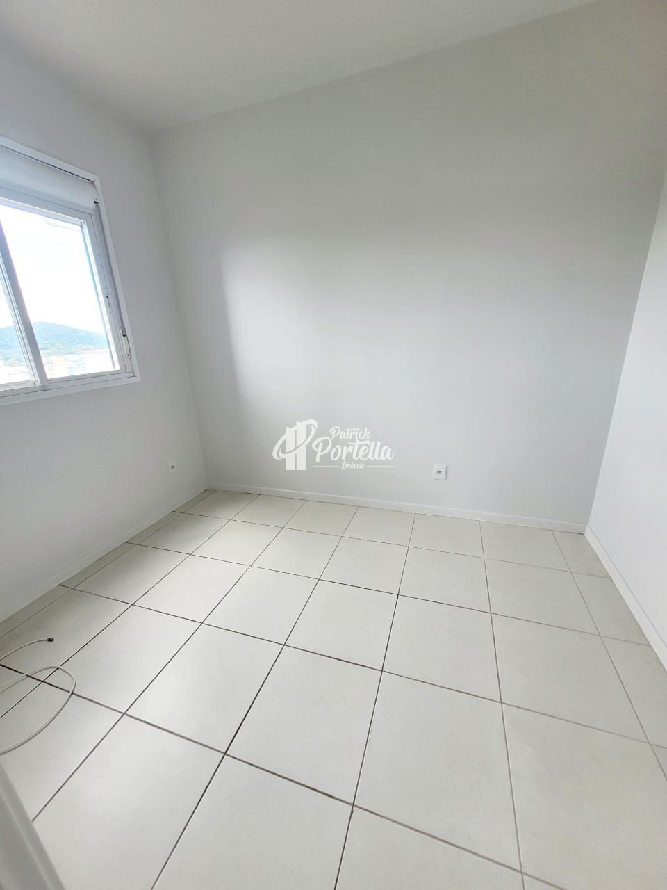 Apartamento à venda com 2 quartos, 66m² - Foto 9