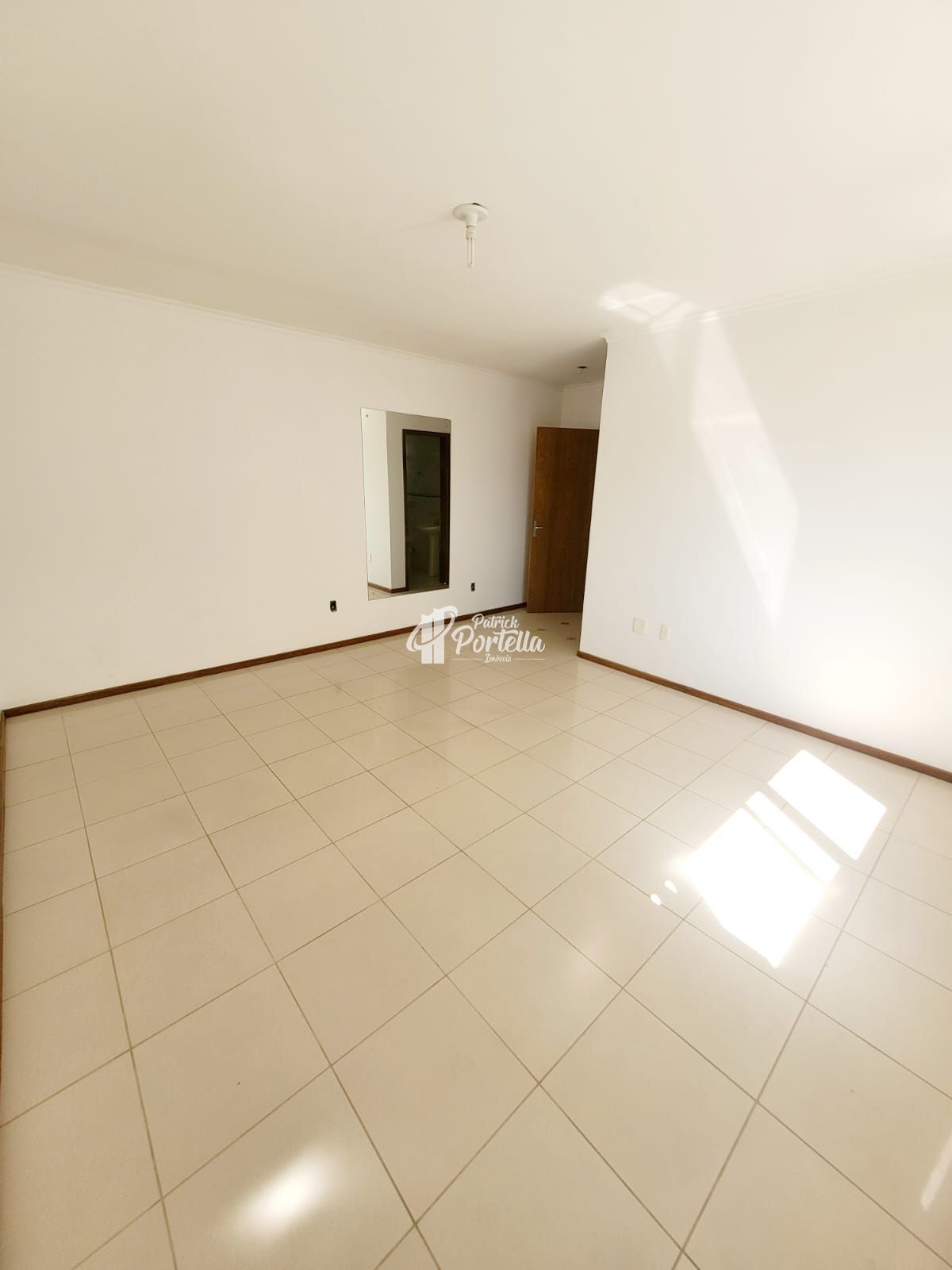 Apartamento à venda com 2 quartos, 96m² - Foto 13