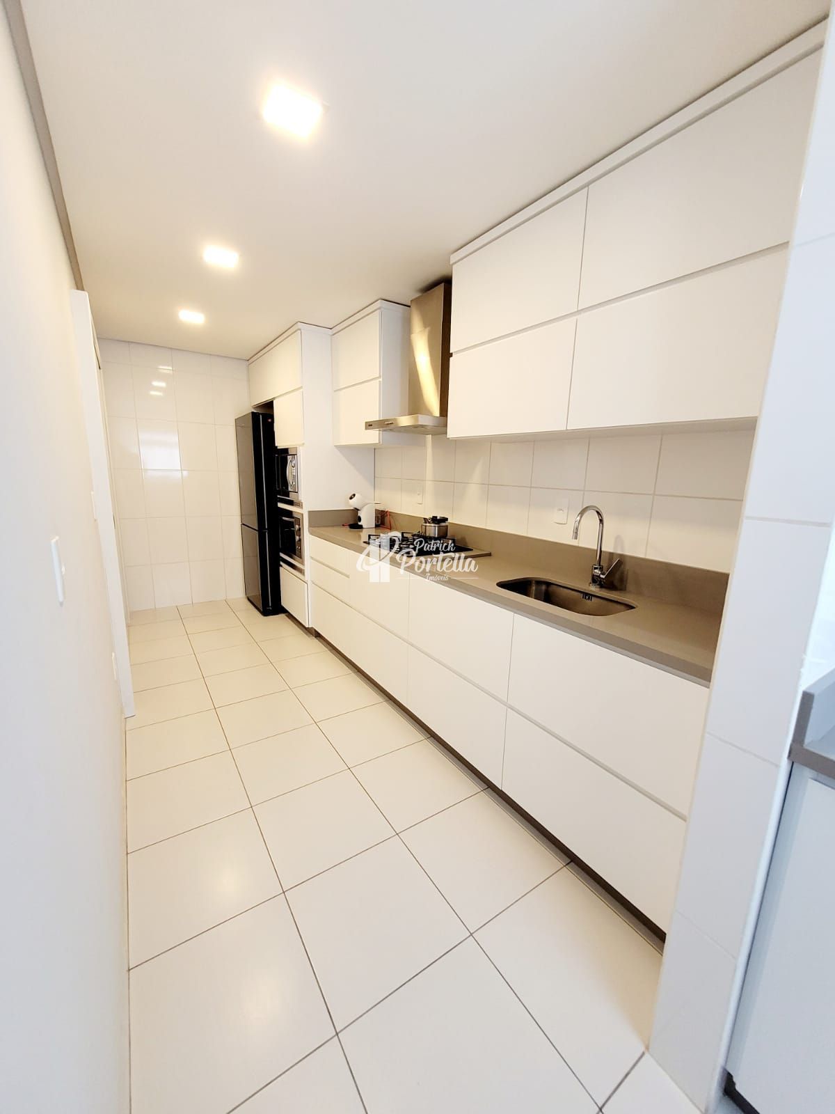 Apartamento à venda com 3 quartos, 92m² - Foto 6