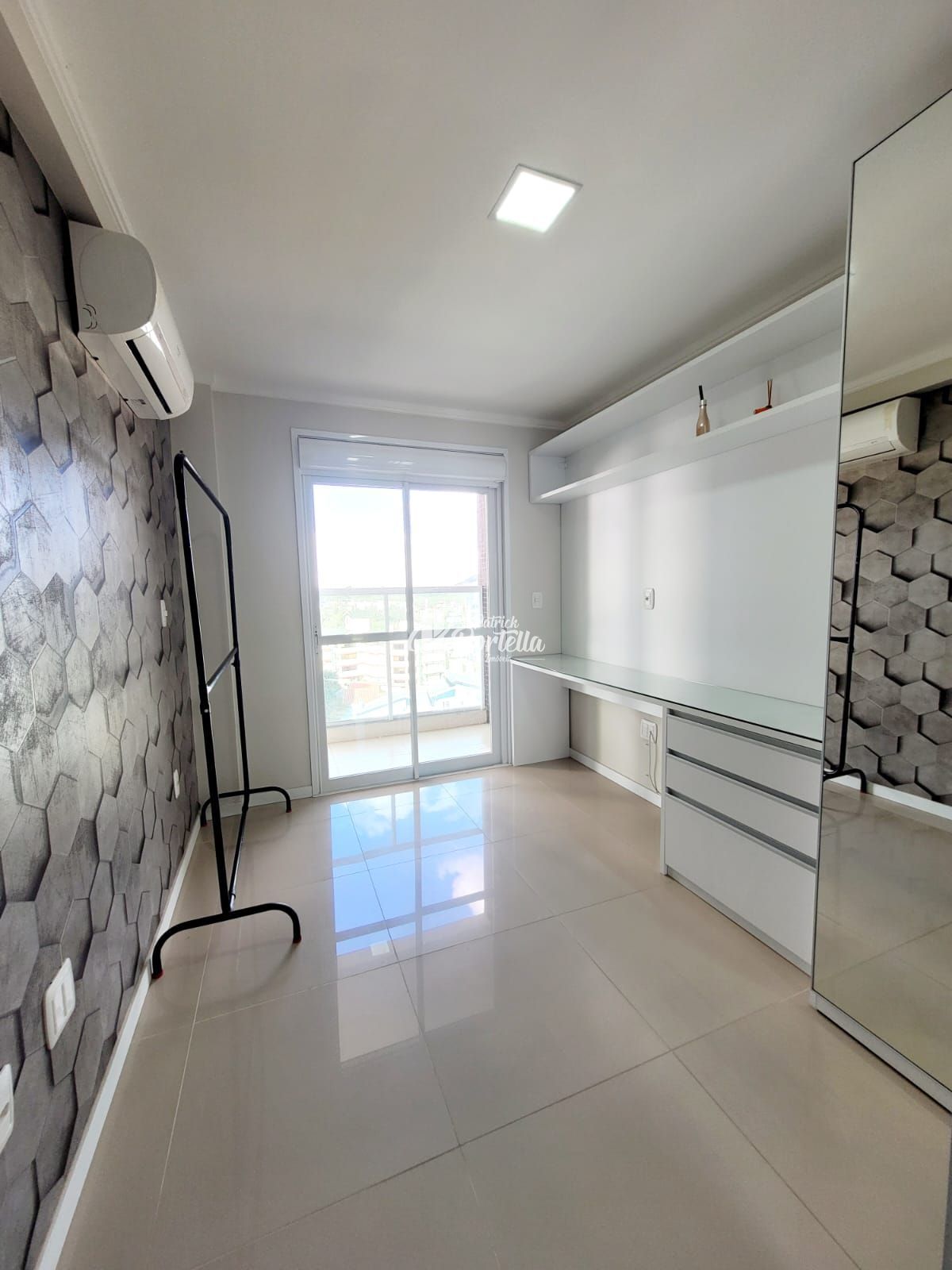 Apartamento à venda com 2 quartos, 86m² - Foto 17