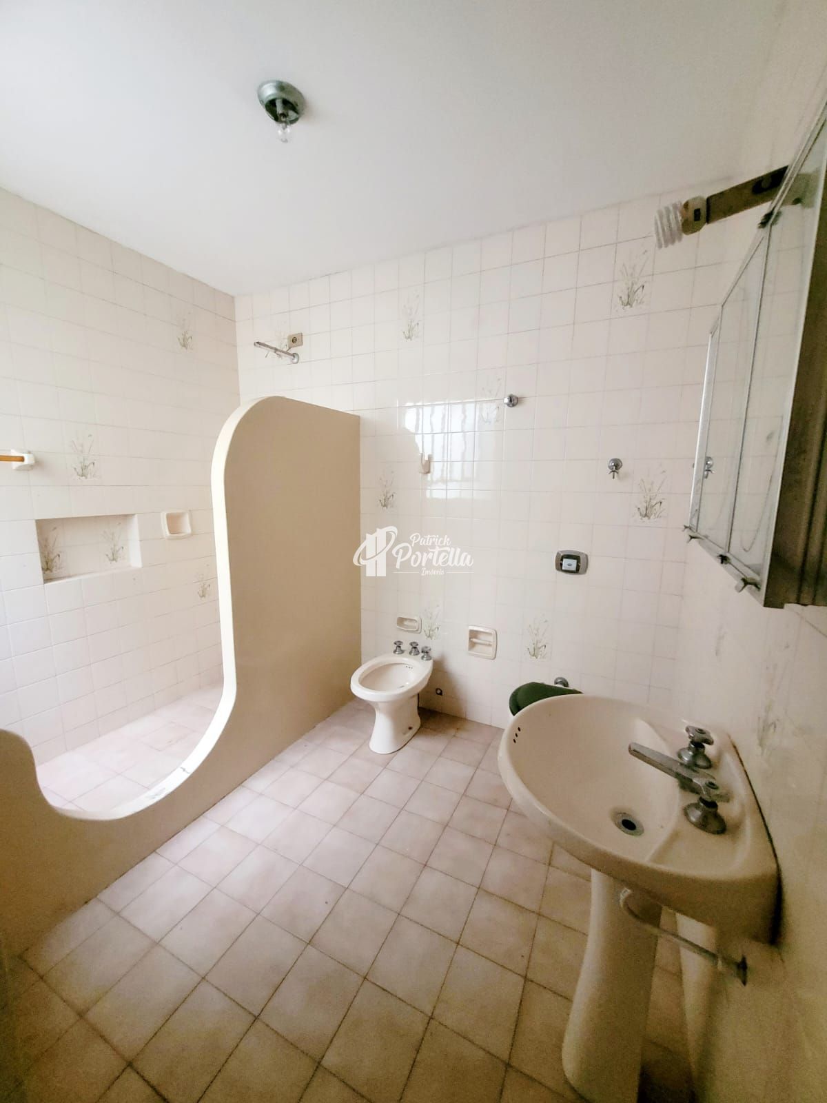 Casa, 4 quartos, 225 m² - Foto 38