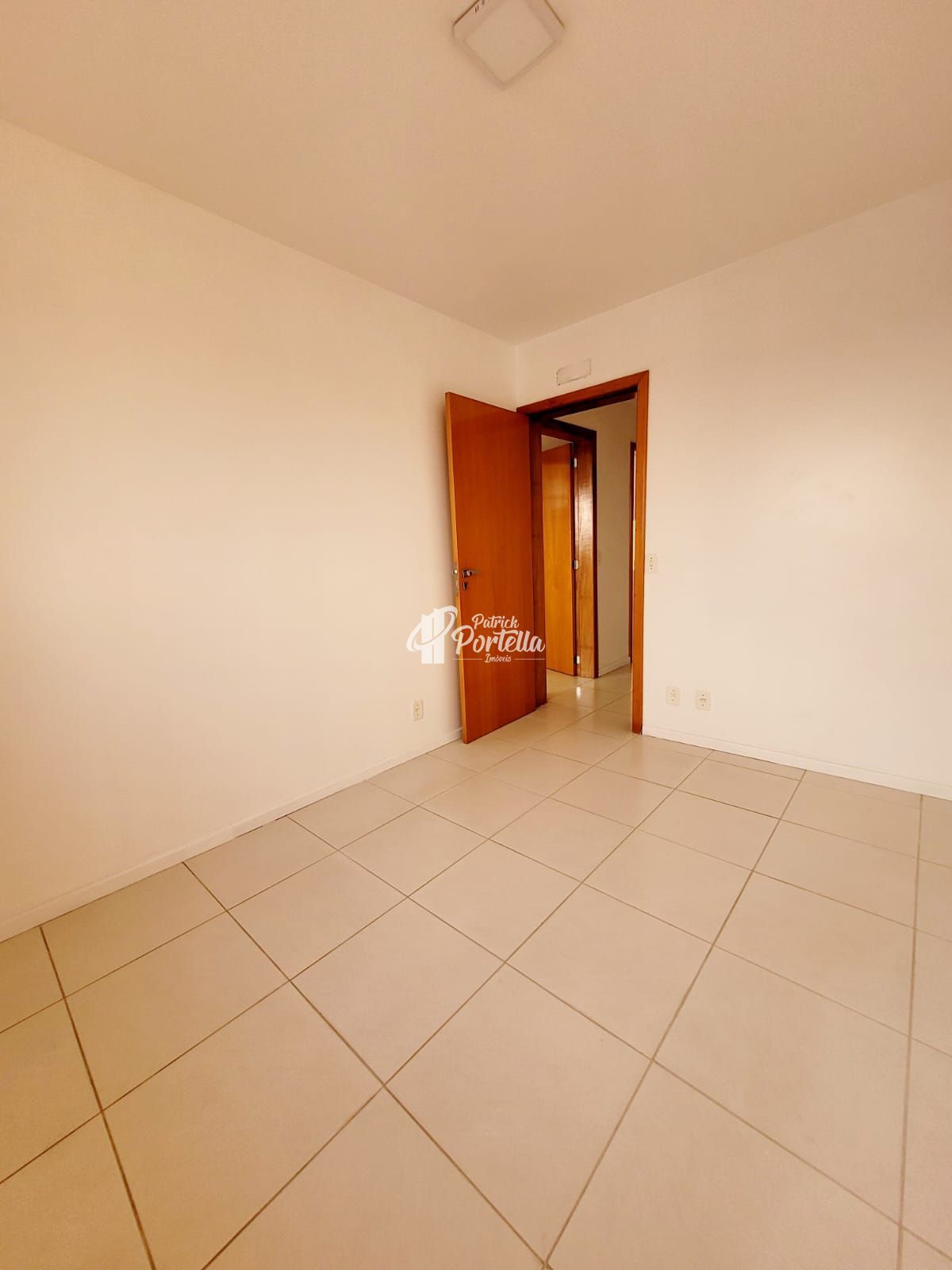 Apartamento à venda com 3 quartos, 93m² - Foto 17