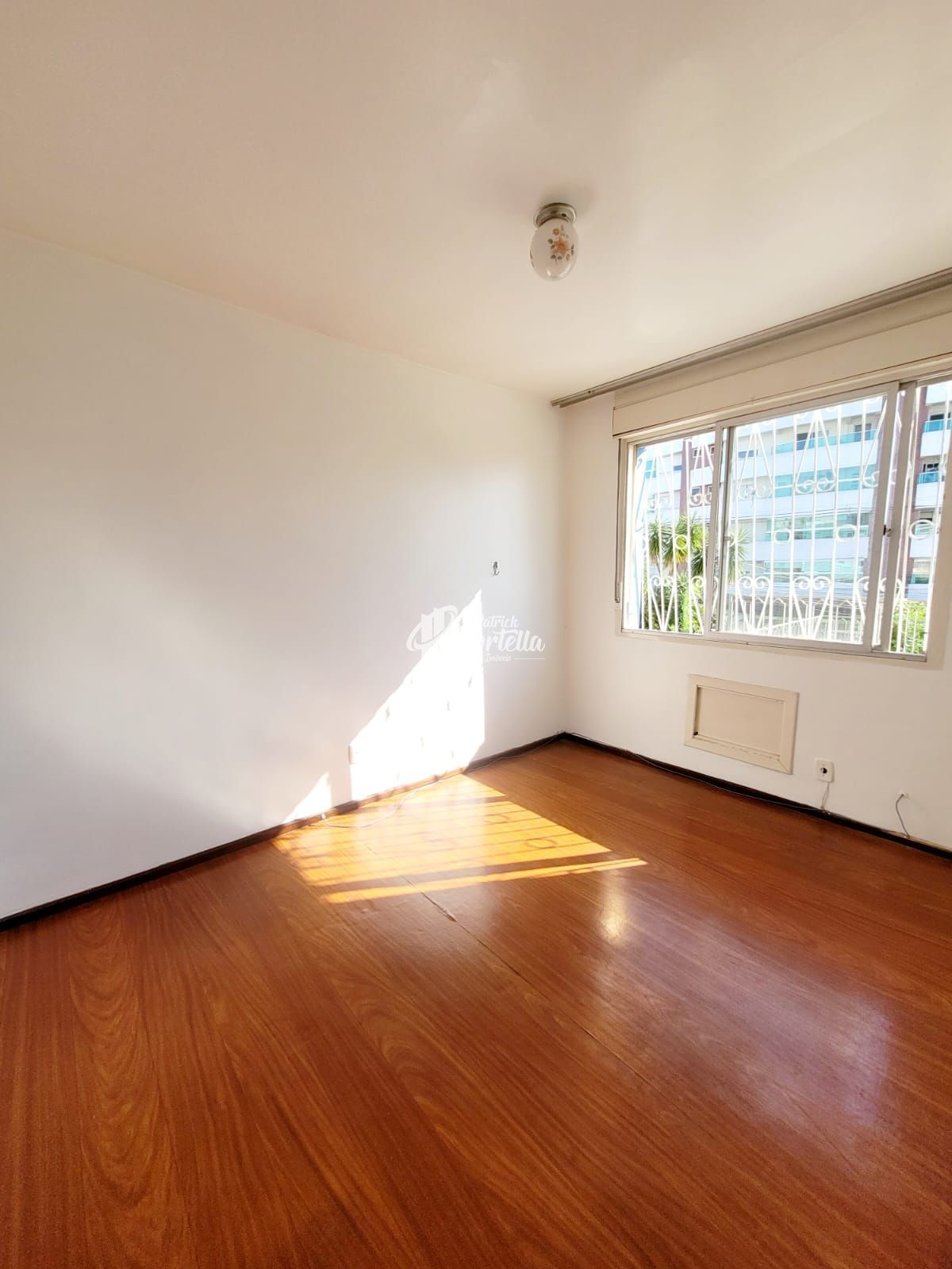 Apartamento para alugar com 2 quartos, 117m² - Foto 18