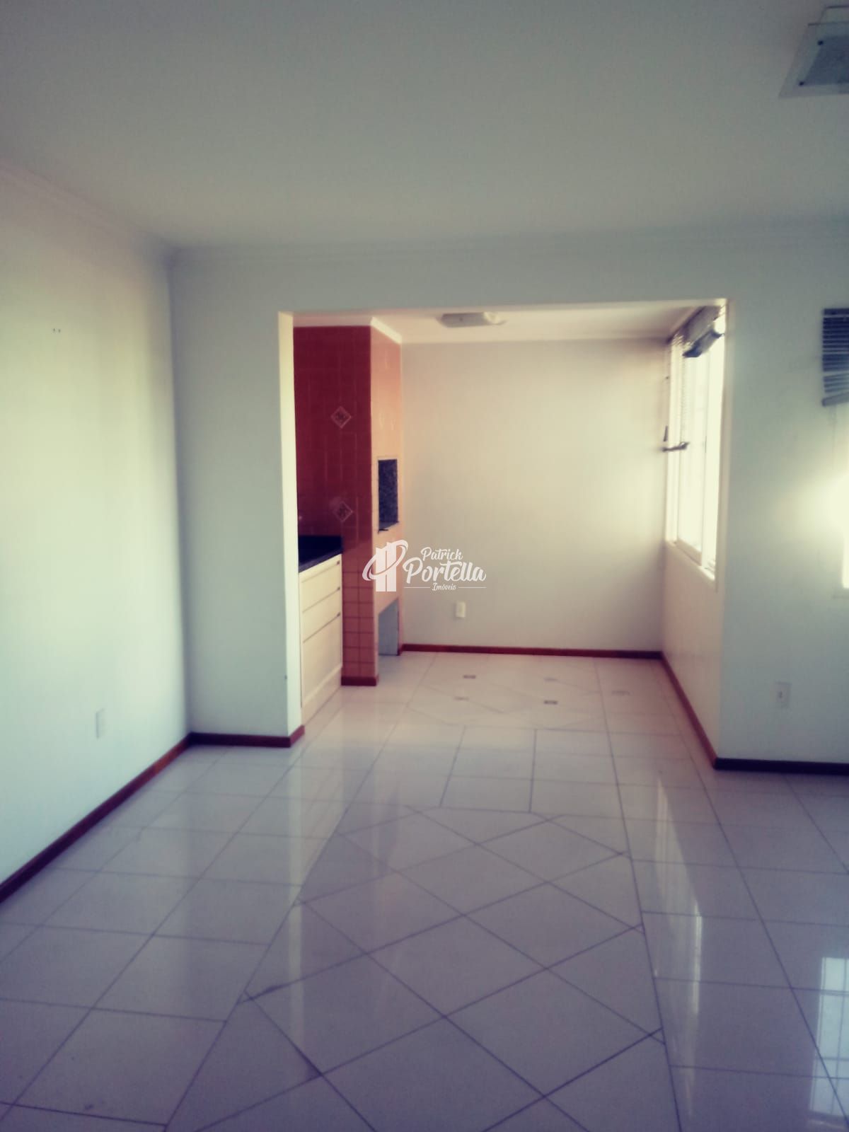 Apartamento à venda com 2 quartos, 96m² - Foto 4