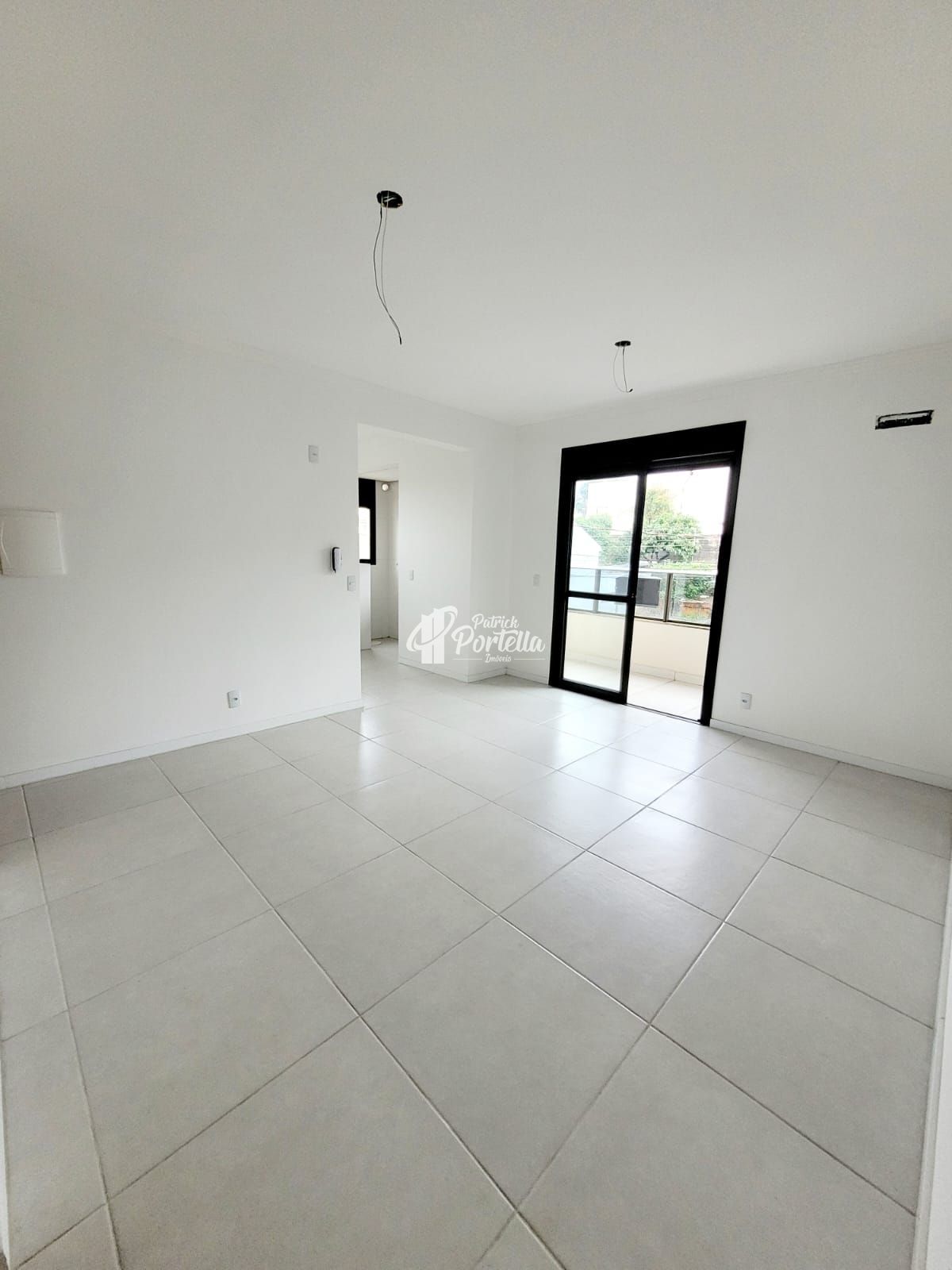 Apartamento à venda com 2 quartos, 71m² - Foto 3