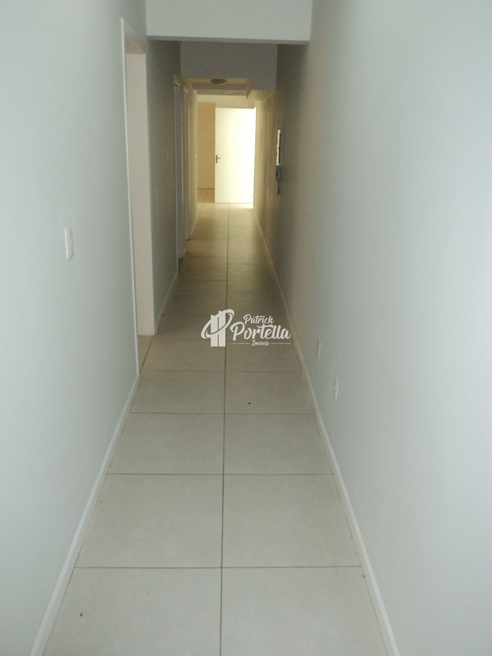 Apartamento à venda com 3 quartos, 105m² - Foto 7