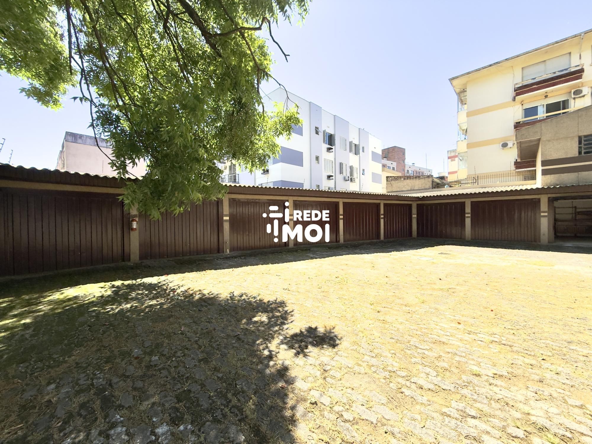 2 GARAGEM FECHADA