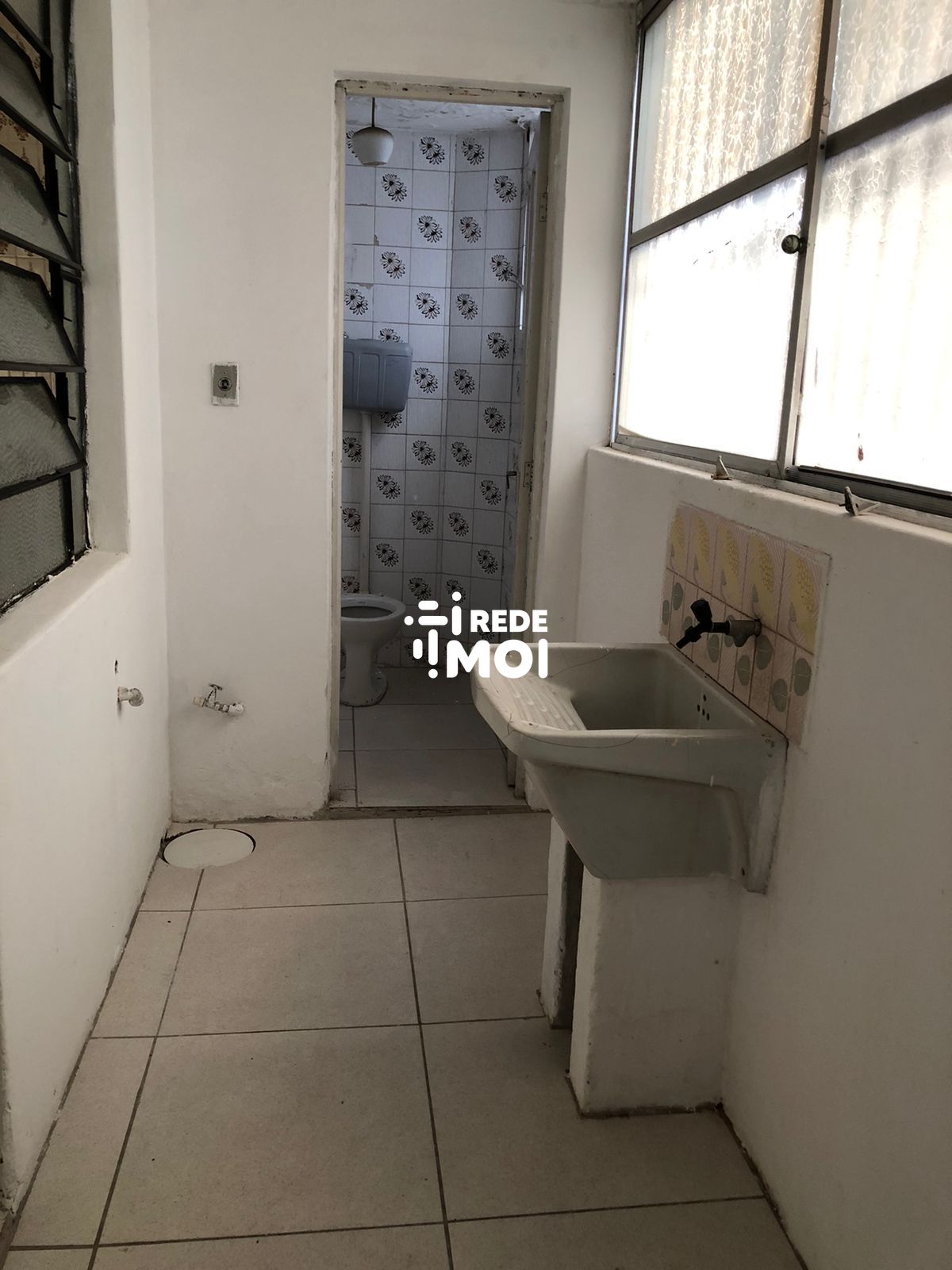 AREA DE SERVIÇO