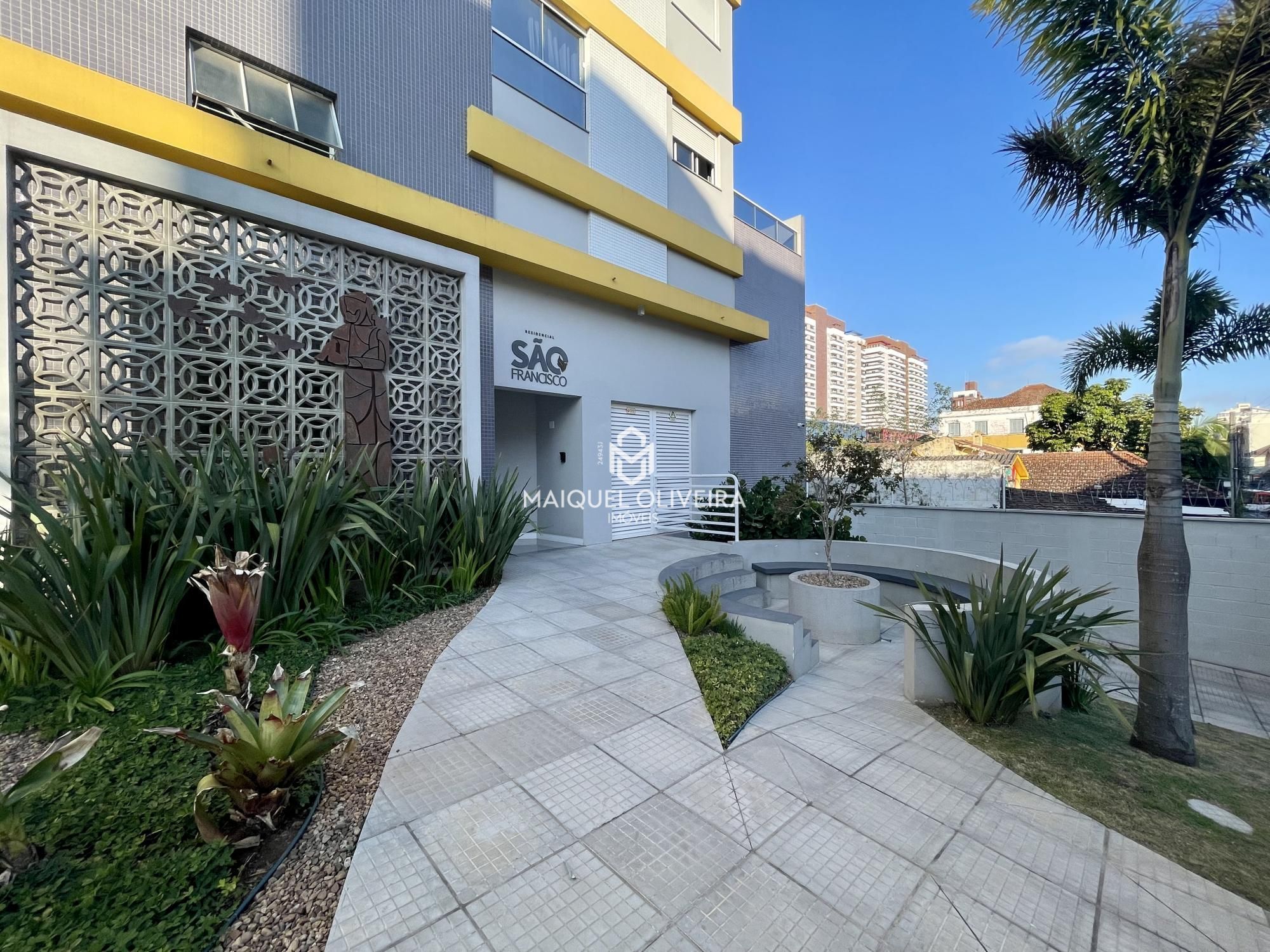 Apartamento à venda com 80.09m² , Centro em Santa Maria, RS