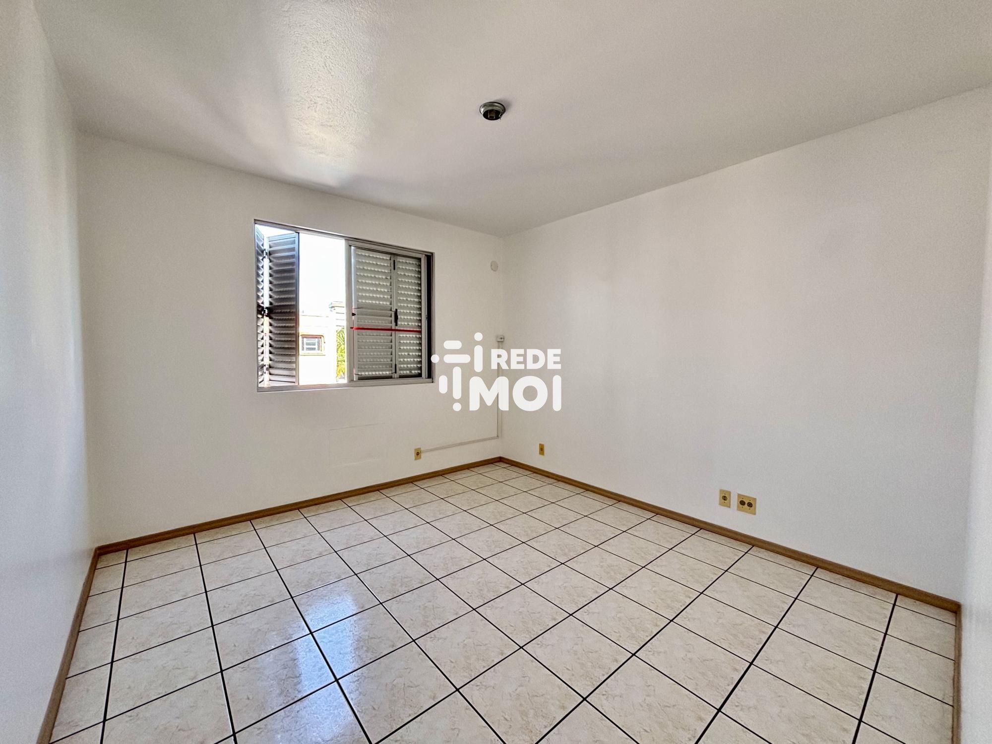 DORMITORIO 01