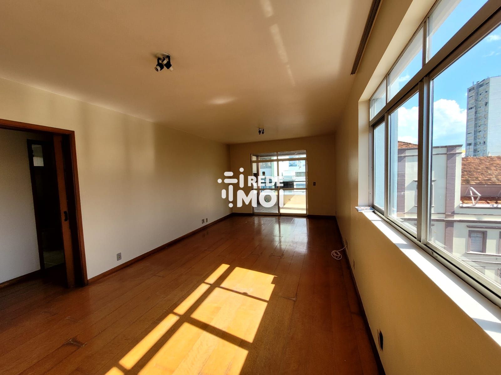Sala ampla