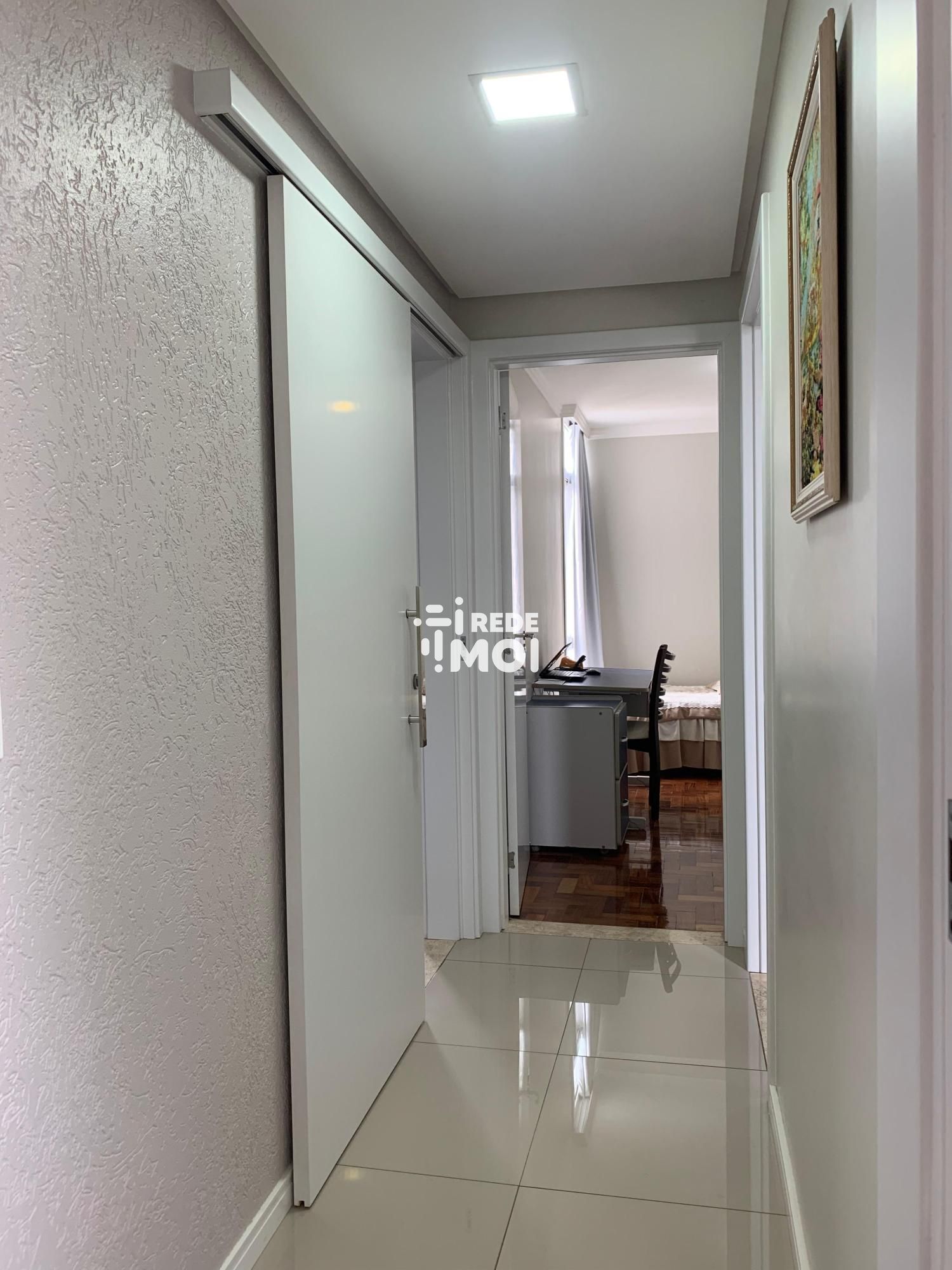 Corredor de acesso a área íntima