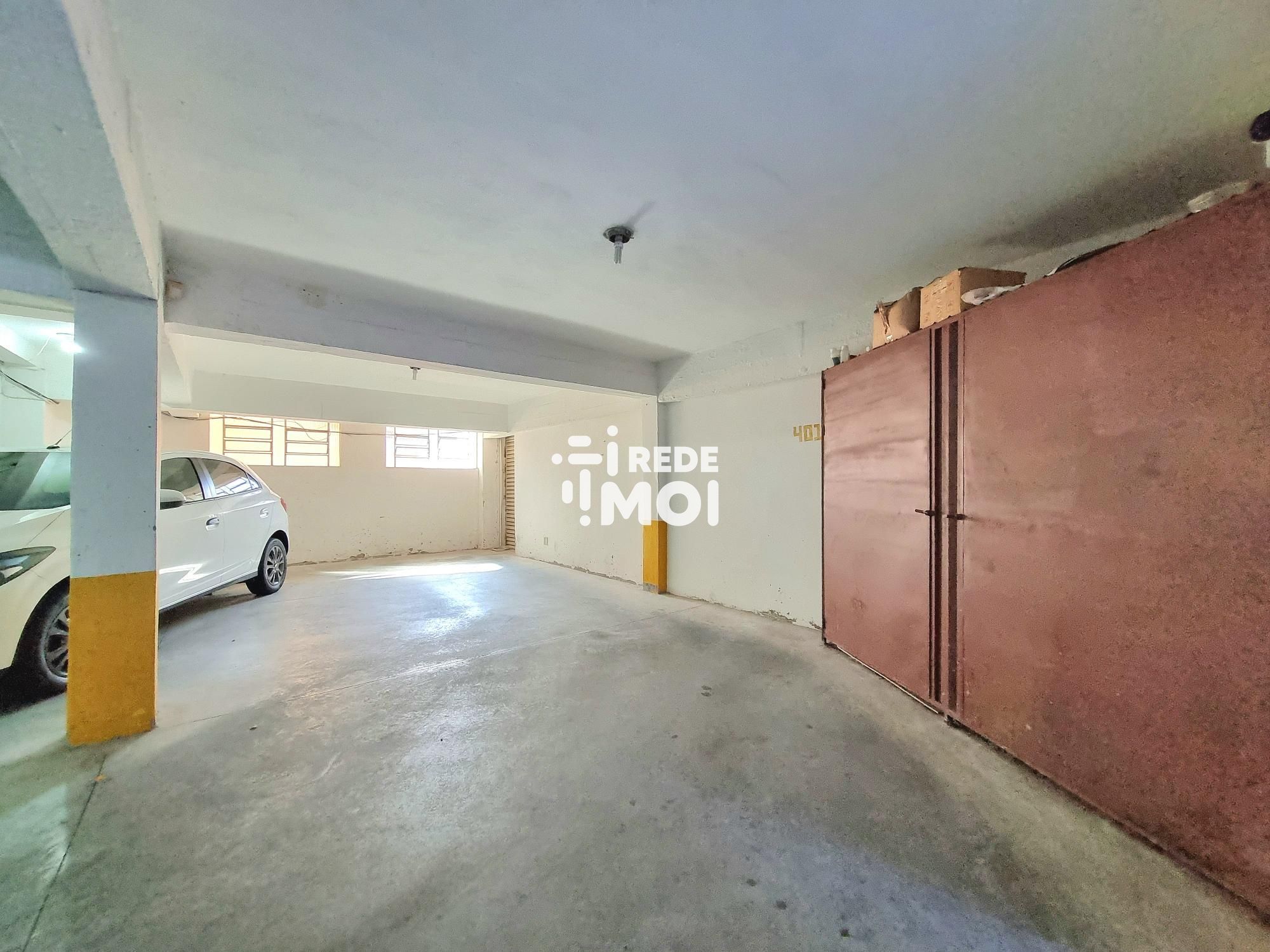 Garagem para dois carros