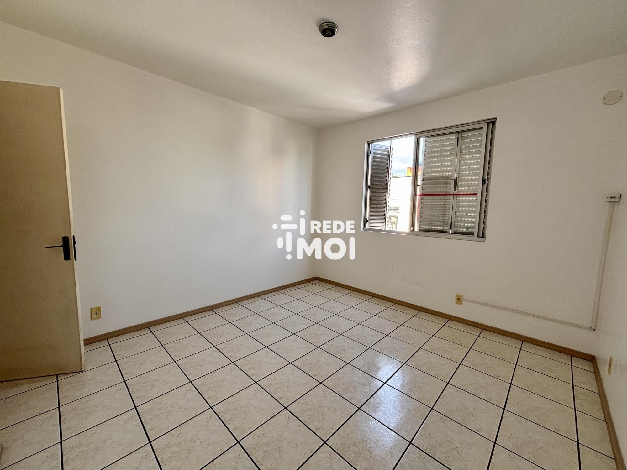 DORMITORIO 01