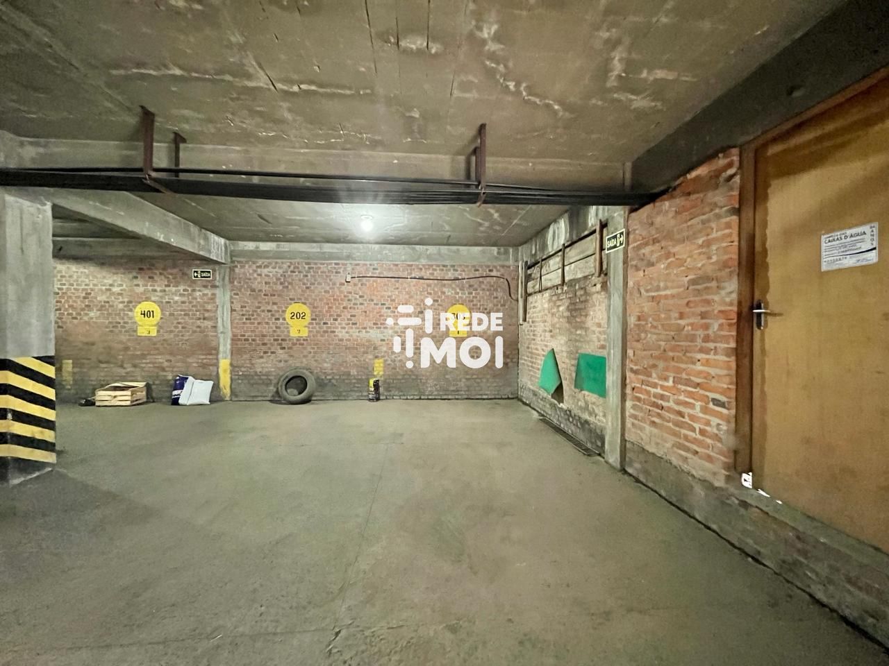 GARAGEM PARA 2 CARROS