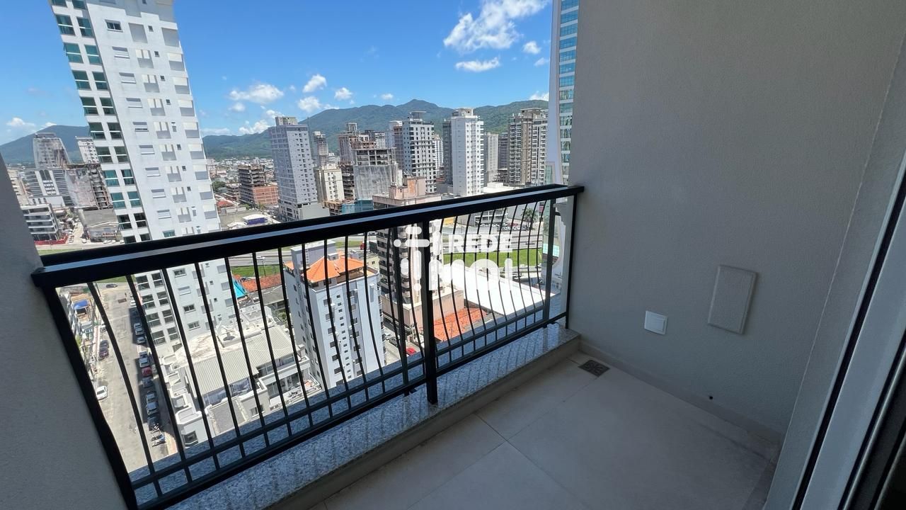 Sacada frente cidade