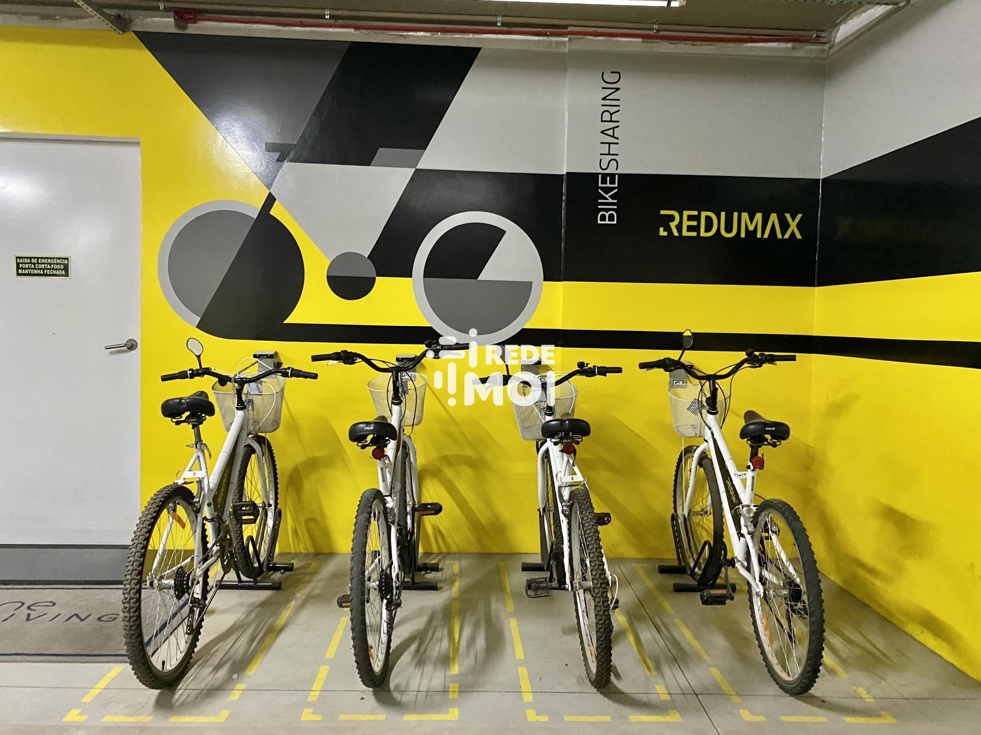 Bicicletas do condomínio.