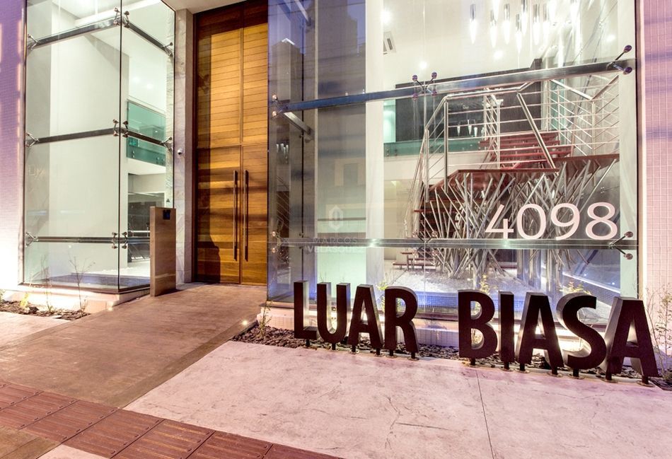 Cobertura, 4 quartos, 290 m² - Foto 2