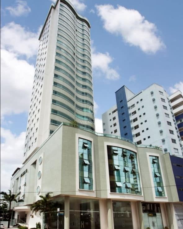 Apartamento, 3 quartos, 130 m² - Foto 1
