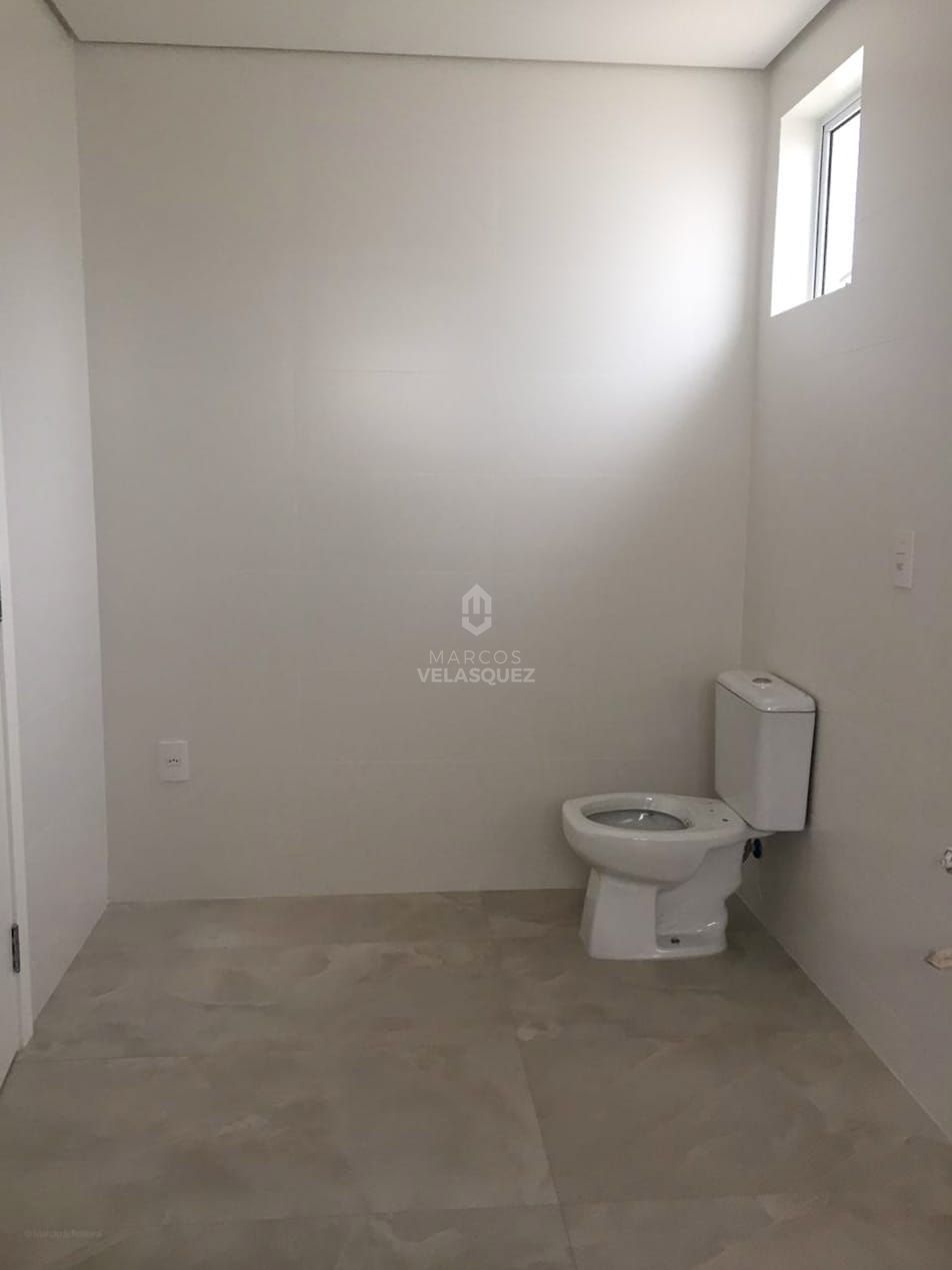 Apartamento à venda com 4 quartos, 167m² - Foto 2