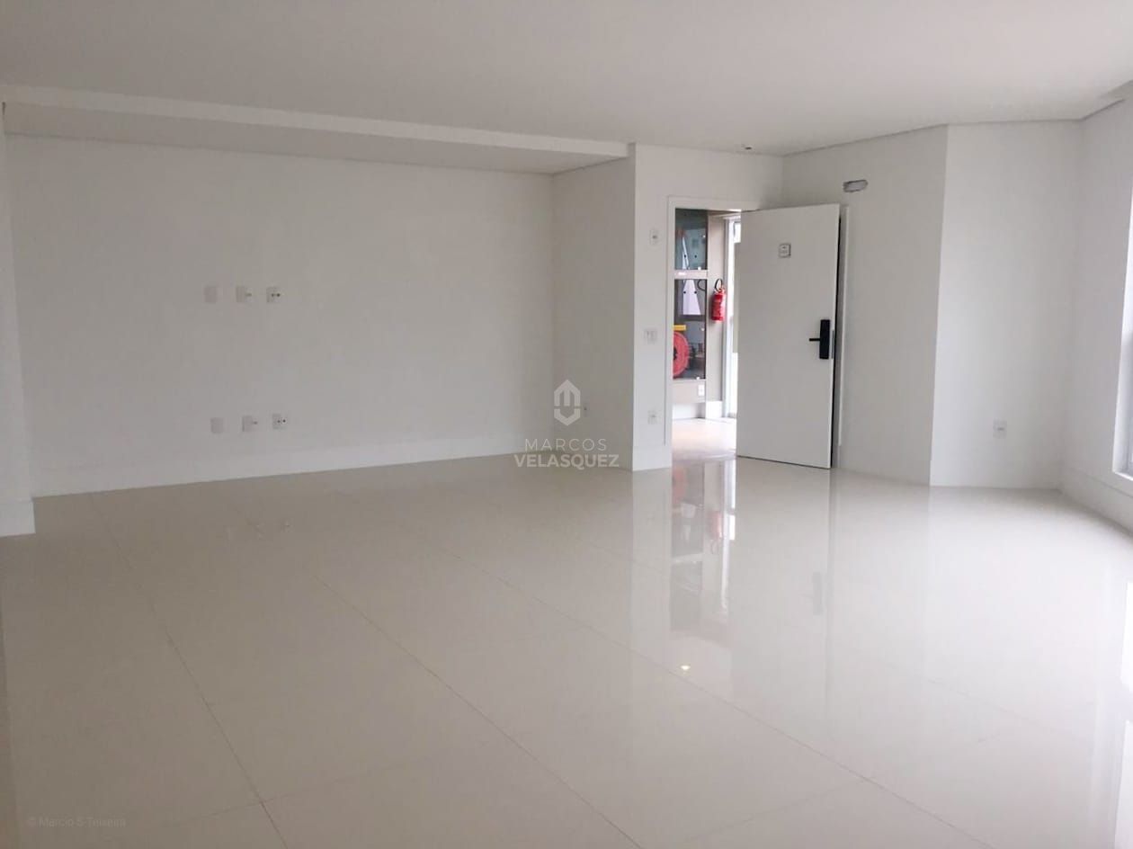 Apartamento à venda com 4 quartos, 167m² - Foto 12