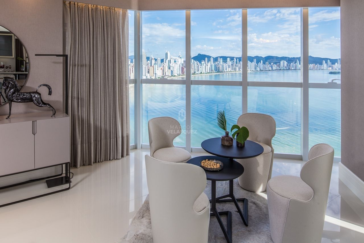 Apartamento, 4 quartos, 238 m² - Foto 2