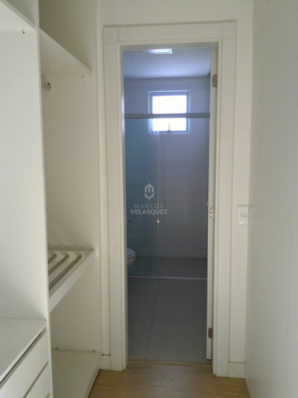 Apartamento à venda com 4 quartos, 138m² - Foto 13