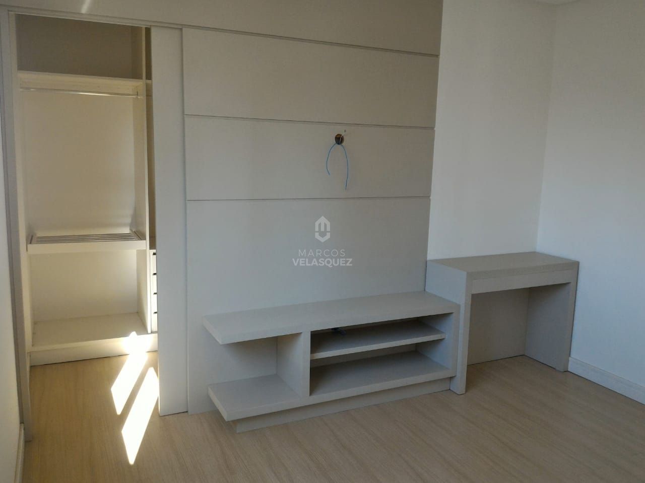 Apartamento à venda com 4 quartos, 138m² - Foto 12