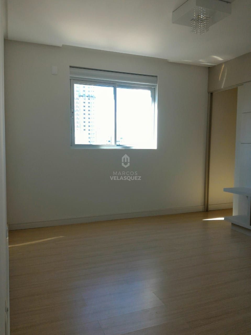 Apartamento à venda com 4 quartos, 138m² - Foto 17