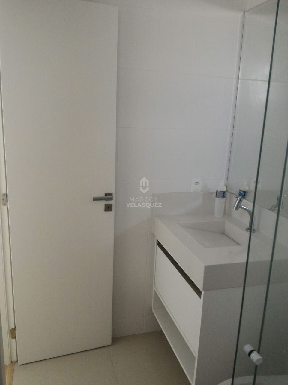 Apartamento à venda com 4 quartos, 138m² - Foto 10