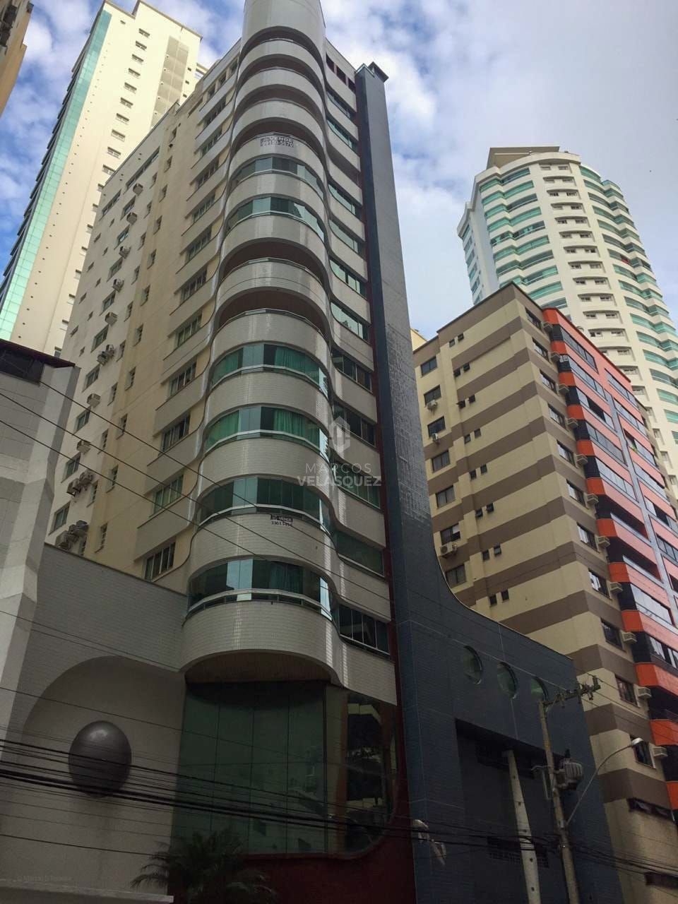 Apartamento, 4 quartos, 141 m² - Foto 1