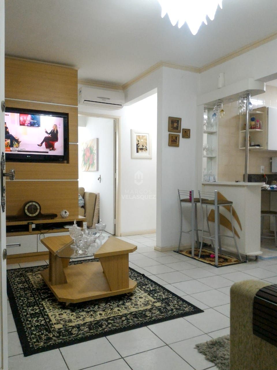 Apartamento à venda com 2 quartos, 97m² - Foto 2