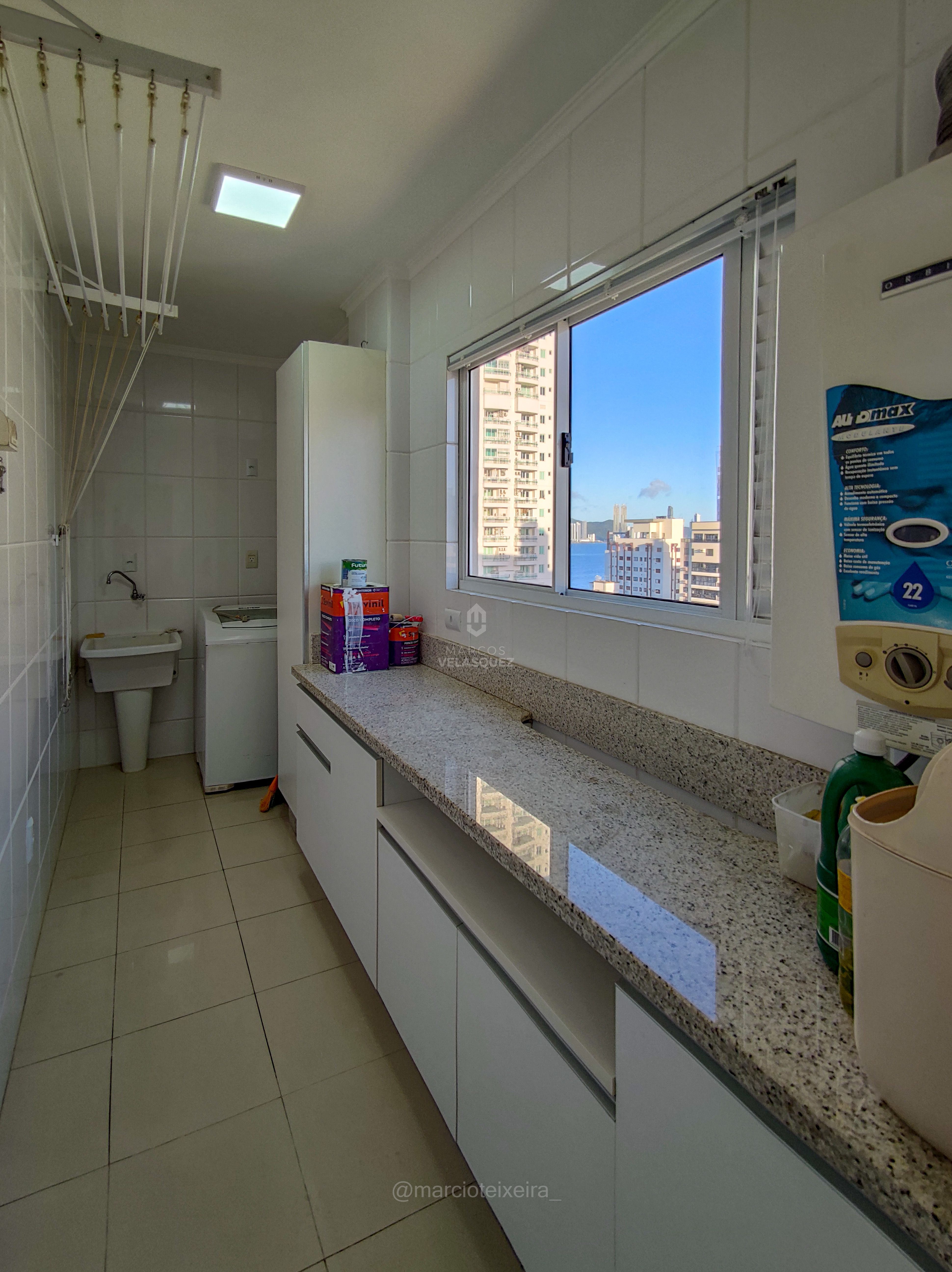 Apartamento à venda com 3 quartos, 133m² - Foto 46