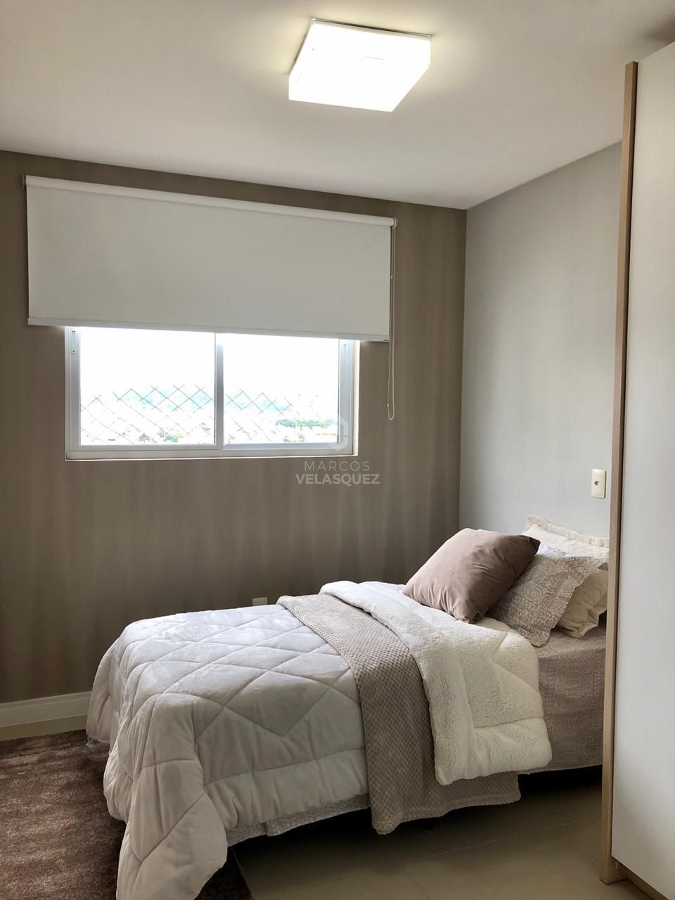 Apartamento à venda com 3 quartos, 105m² - Foto 16