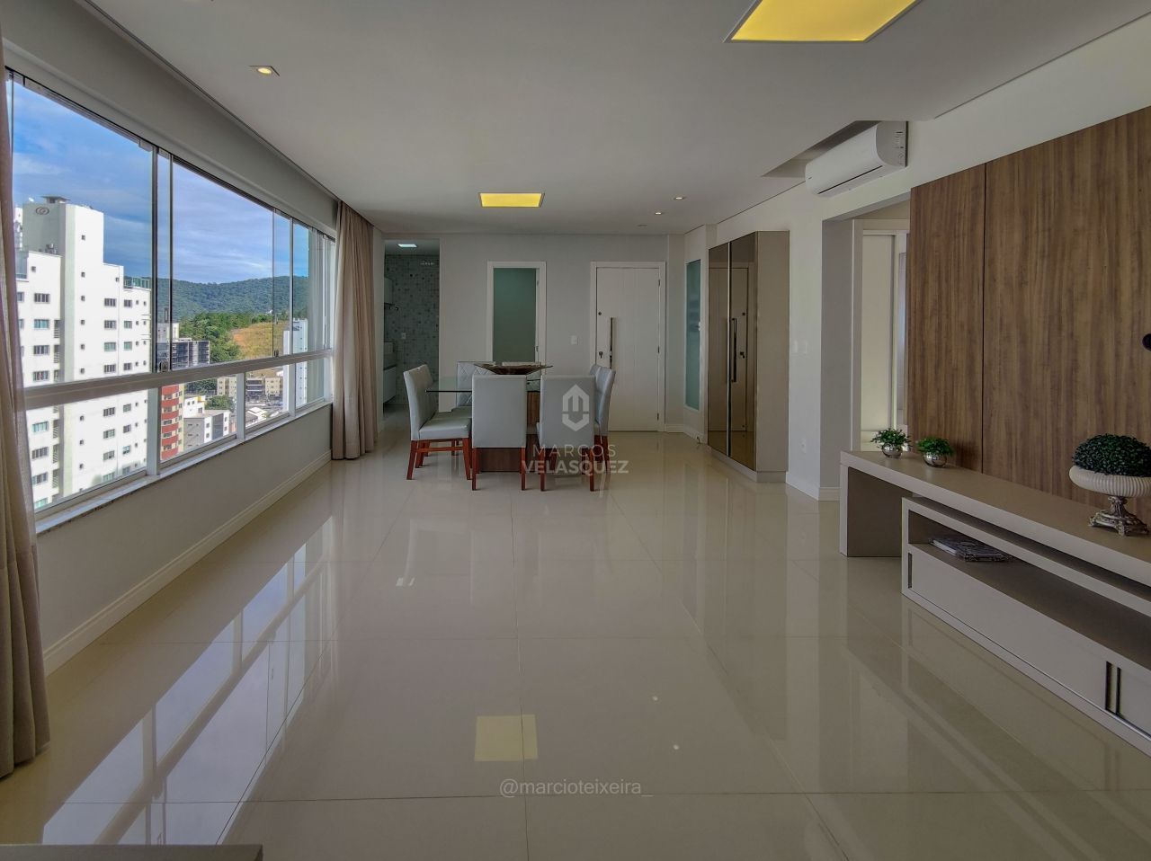 Apartamento à venda com 3 quartos, 122m² - Foto 6