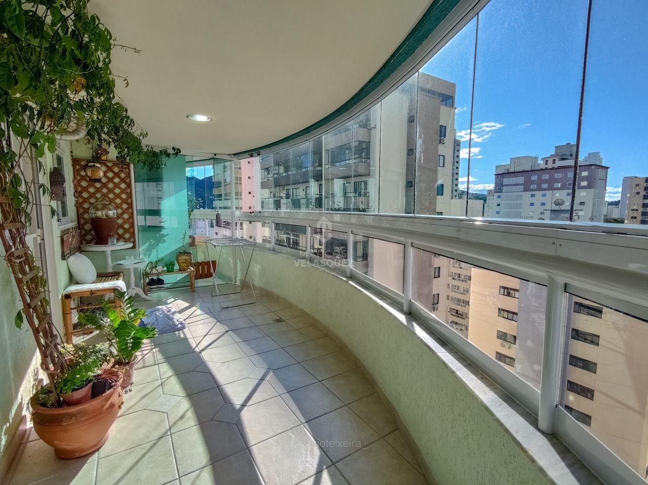 Apartamento à venda com 3 quartos, 118m² - Foto 13