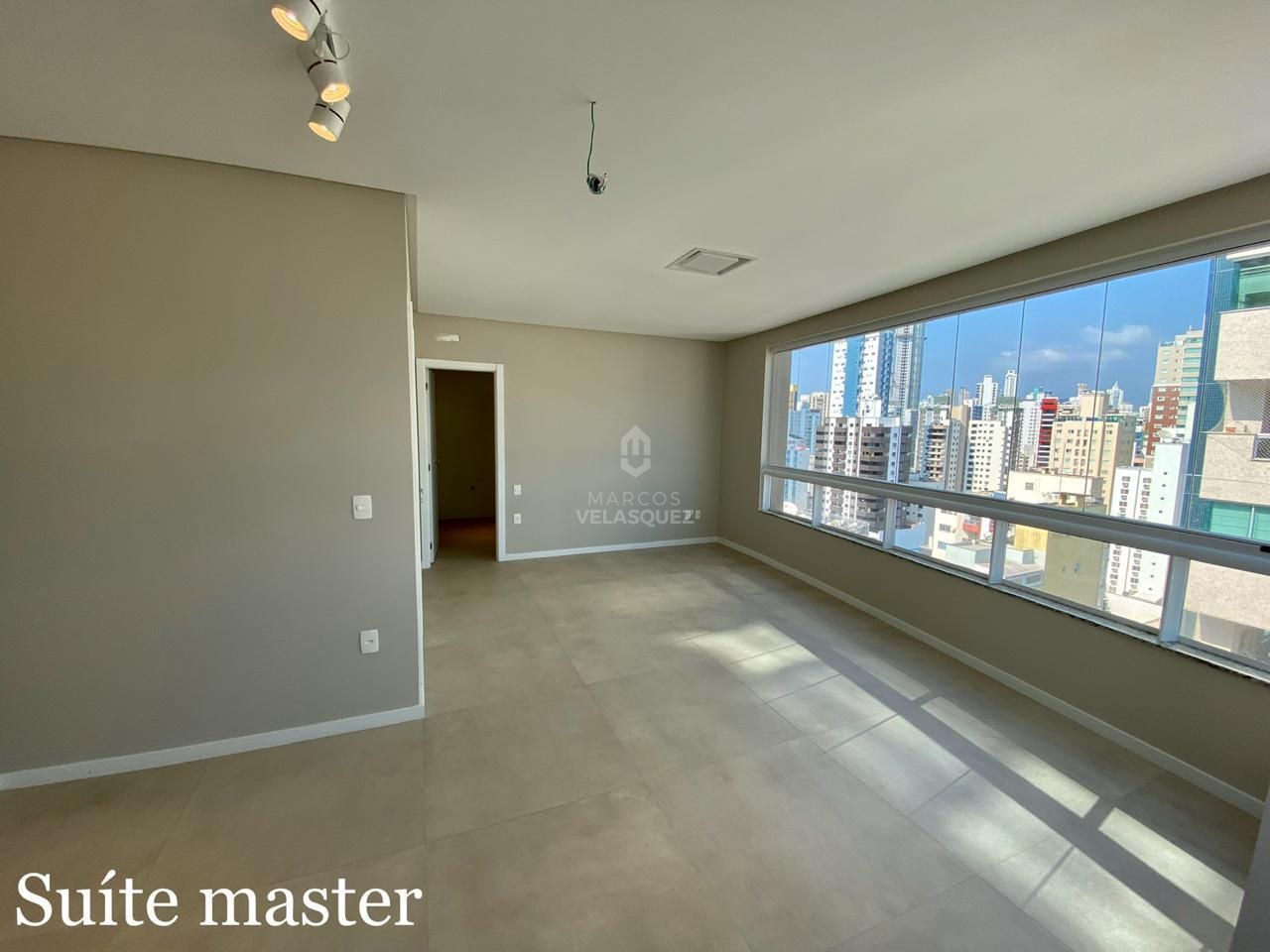 Cobertura, 4 quartos, 240 m² - Foto 15