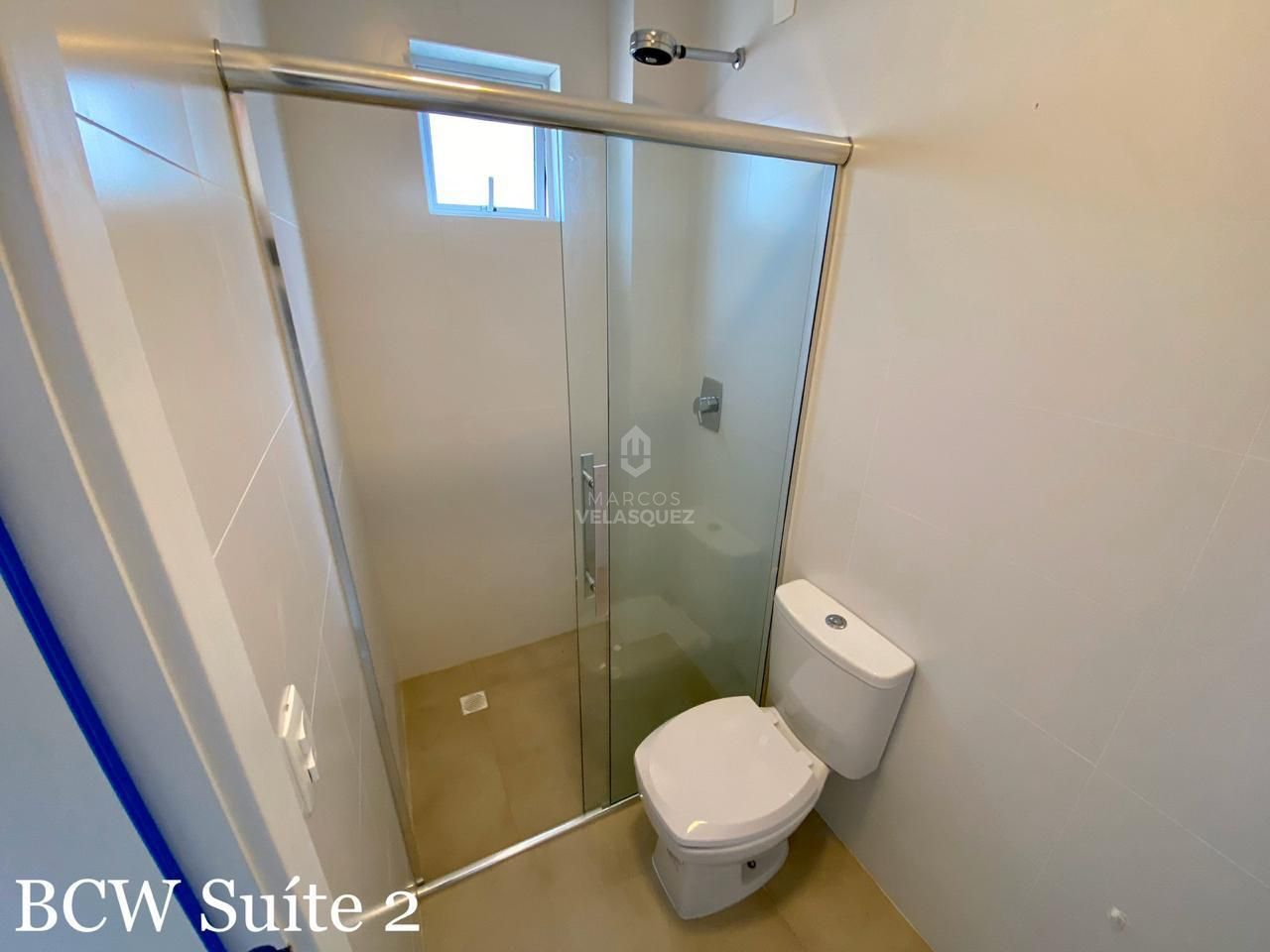 Cobertura à venda com 4 quartos, 240m² - Foto 18