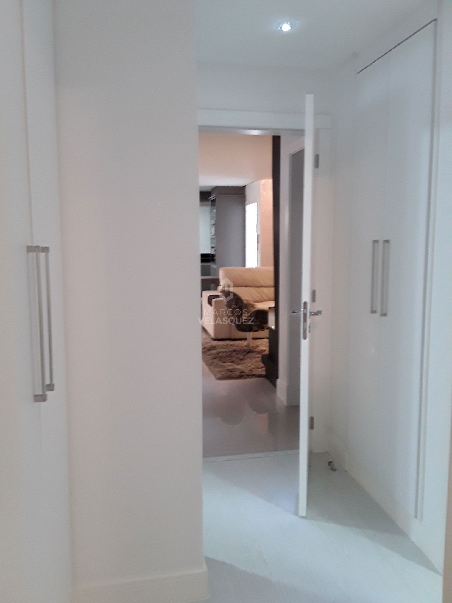 Apartamento à venda com 3 quartos, 128m² - Foto 18