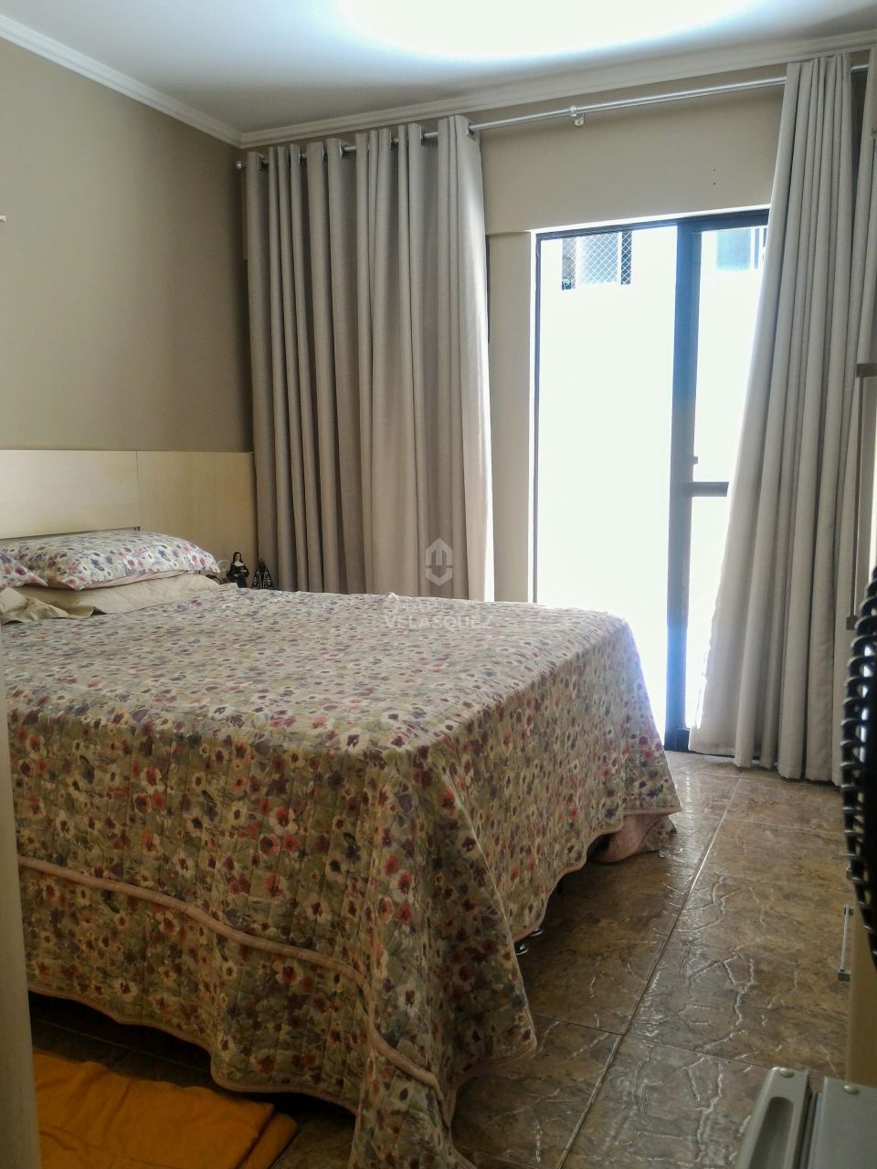 Apartamento à venda com 3 quartos, 270m² - Foto 15