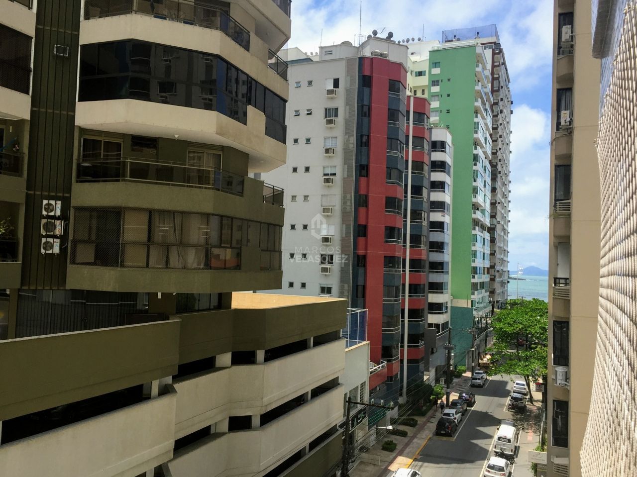 Apartamento à venda com 3 quartos, 151m² - Foto 8