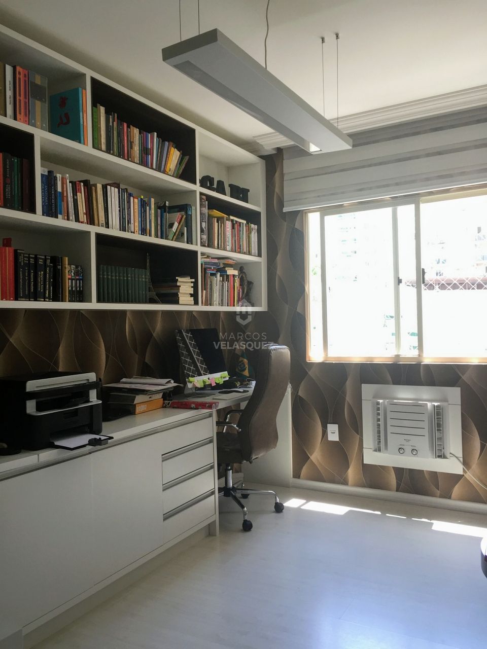 Apartamento à venda com 3 quartos, 151m² - Foto 13