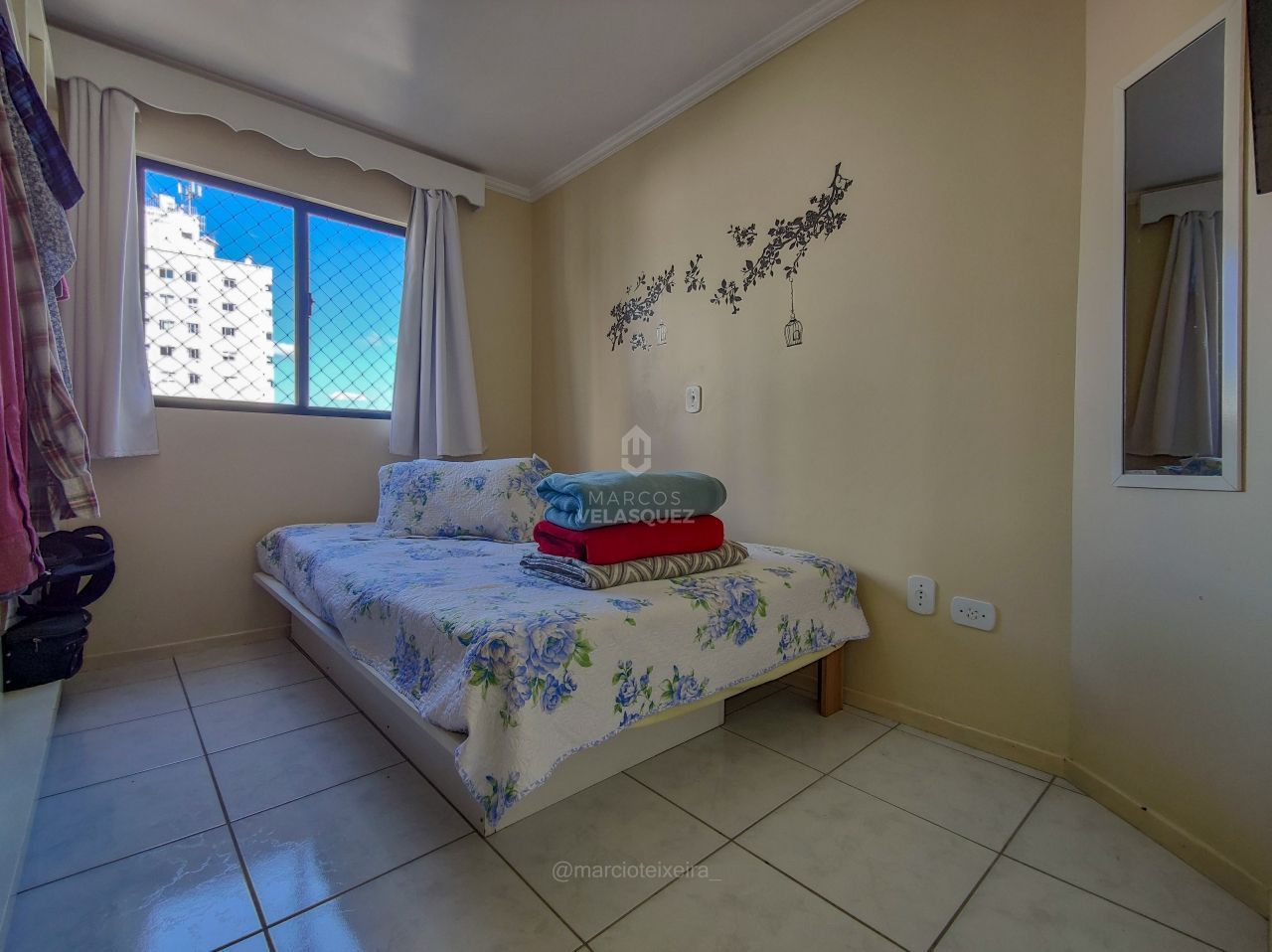 Apartamento à venda com 3 quartos, 105m² - Foto 18