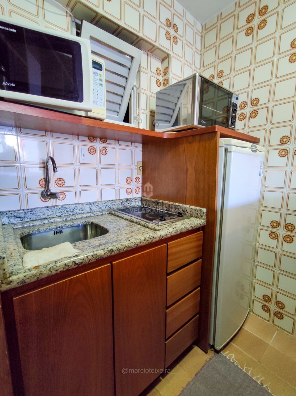 Apartamento à venda com 1 quarto, 38m² - Foto 18