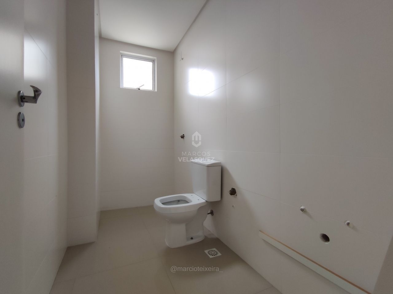 Apartamento à venda com 3 quartos, 133m² - Foto 12